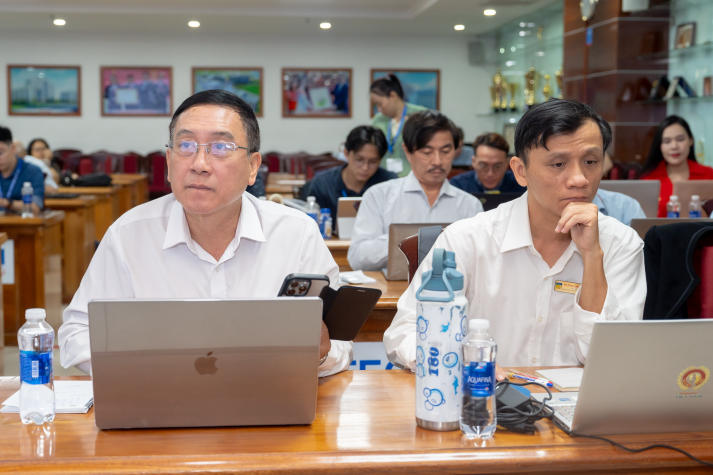 Bồi dưỡng kỹ năng sử dụng AI trong giảng dạy - bước tiến chuyển đổi số tại HUTECH 55