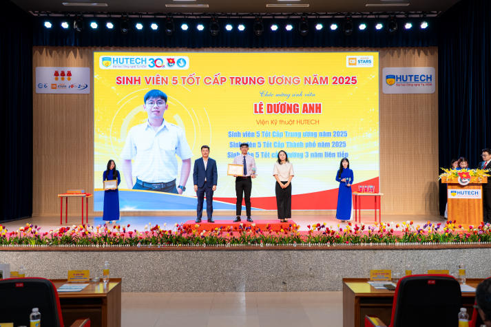 Sinh viên HUTECH tiếp tục khẳng định vai trò tiên phong trong phong trào rèn luyện toàn diện năm học 2024-2025 51
