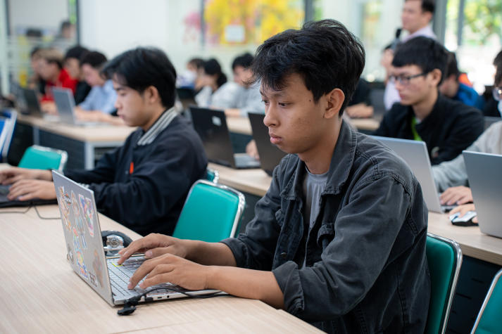 Bản lĩnh IT-ers bùng nổ tại Chung kết Cuộc thi HUTECH Network Cracking 2025 67