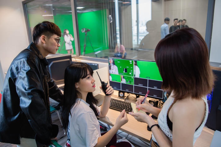 Sinh viên HUTECH phát triển kỹ năng chuyên môn từ cách "học như làm việc" 46