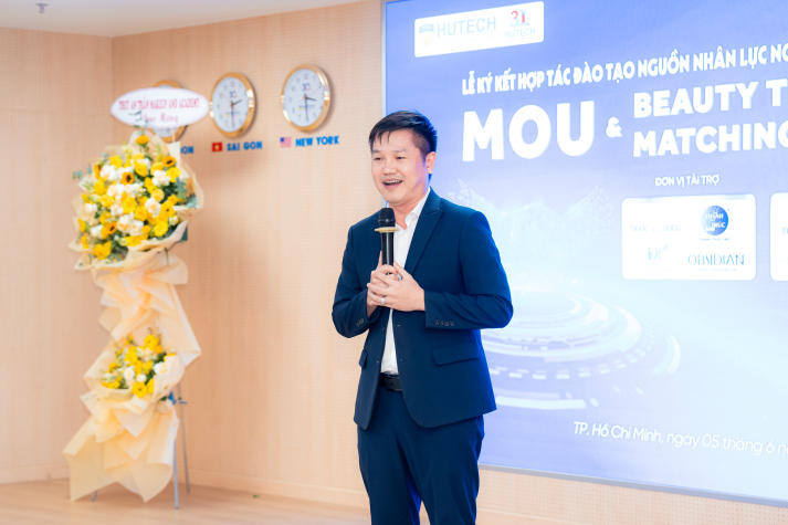 [Video] HUTECH ký kết hợp tác doanh nghiệp, mở rộng cơ hội thực hành ngành Công nghệ thẩm mỹ 45
