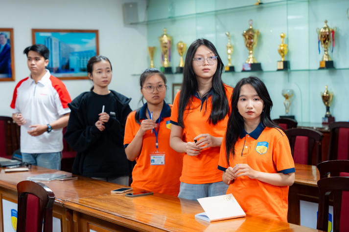 Top 22 HUTECH Startup Wings 2025 hoàn thiện kỹ năng Thuyết trình và Trình bày dự án, sẵn sàng cho vòng Bản lĩnh Nhà khởi nghiệp 67
