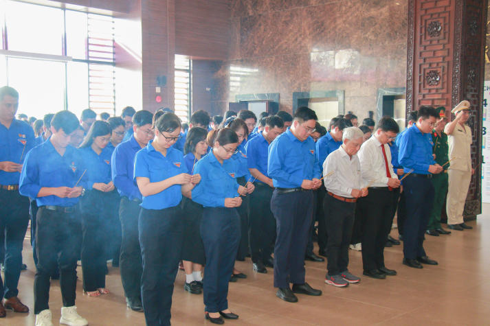 Gương Đảng viên trẻ tiêu biểu TP.HCM 2025 vinh danh đại diện HUTECH 10