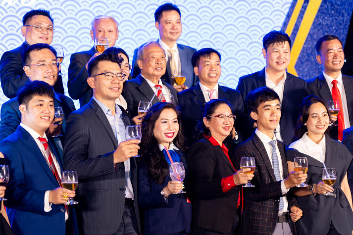 “HUTECH 30 năm - Ngày trở về” và hành trình kết nối những thế hệ 125
