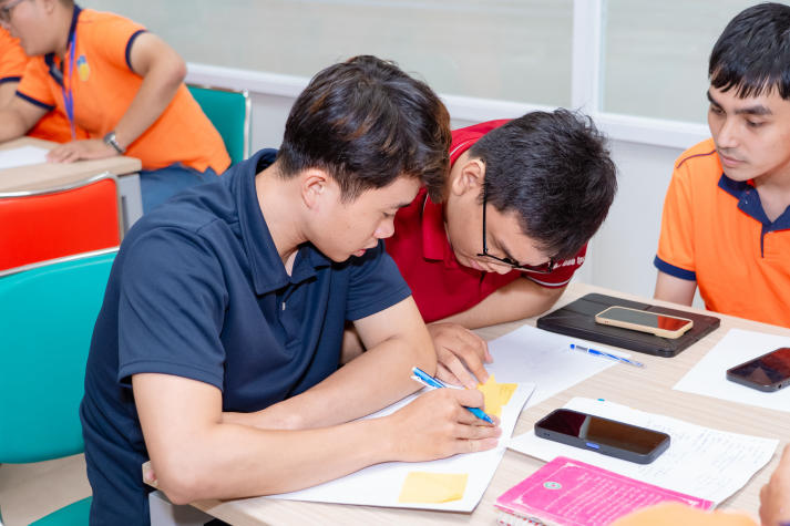 Sinh viên HUTECH mở rộng góc nhìn về giao thông bền vững cùng chuyên gia Ấn Độ 63