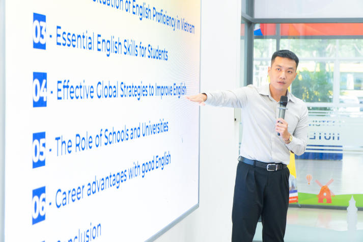 Chinh phục tiếng Anh, sinh viên Khoa Luật vững hành trang hội nhập 41