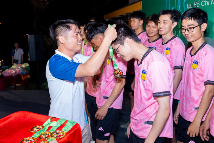 Dấu ấn 25 năm thành lập Khoa Công nghệ thông tin: Kết nối truyền thống - Kiến tạo tương lai 102