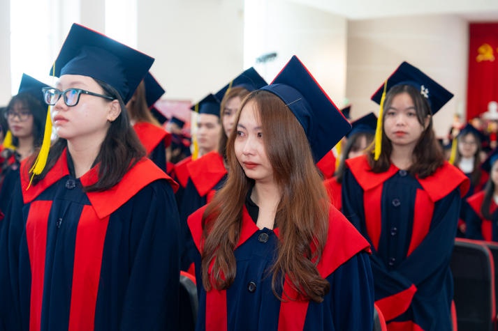 Hoa khôi Sinh viên Thế giới 2019 Nguyễn Thị Thanh Khoa dự định sẽ học tiếp thạc sĩ tại HUTECH 139