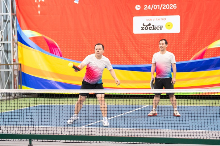 CB-GV-NV HUTECH ghi dấu ấn đậm nét tại Giải Pickleball Khối thi đua 12 năm học 2025-2026 22