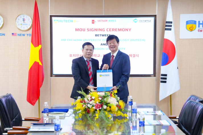 HUTECH ký kết MOU với Trường Đại học Chungwoon (Hàn Quốc) 76