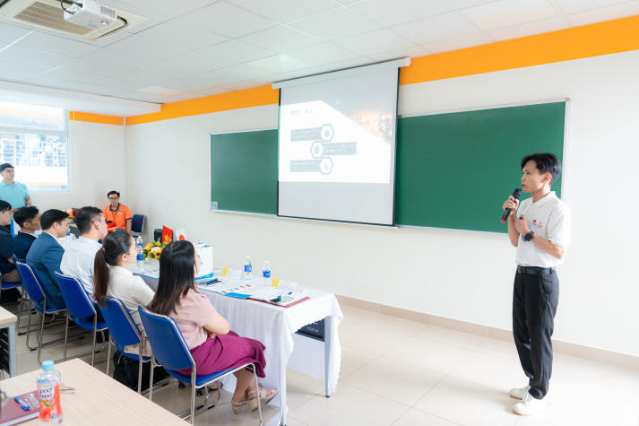 VJIT students explore Japanese culture and technology with Yuwa Co., Ltd. delegation 75