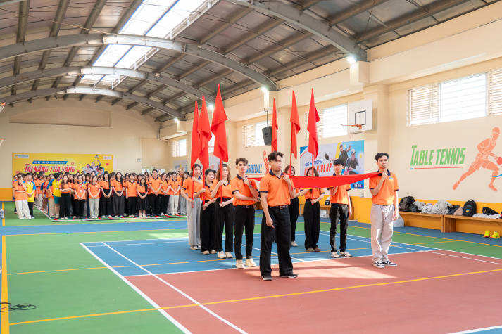 Hơn 200 vận động viên Khoa Trung Quốc học bùng nổ khát vọng bứt phá tại hội thao 20