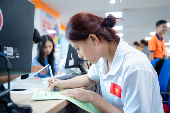 HUTECH chính thức công bố điểm chuẩn năm 2025: 15 - 21 điểm 795