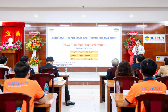 [Video] Dấu ấn đầu đời Blouse trắng: Tân sinh viên Khoa Dược chính thức bước vào hành trình mới 87