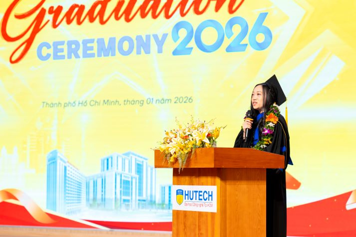 Lễ trao bằng tốt nghiệp HUTECH: Vinh danh nghị lực học tập vượt giới hạn thời gian và tuổi tác 61
