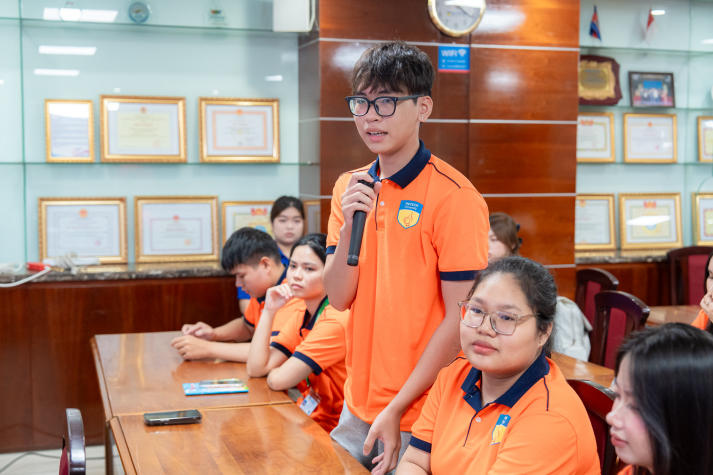 Gỡ “nút thắt” trên hành trình nghiên cứu khoa học của sinh viên Truyền thông - Thiết kế 81