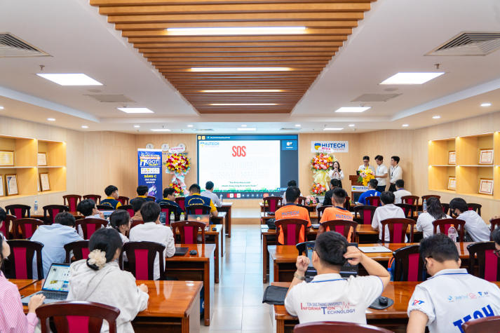 Loạt sân chơi học thuật - văn hóa nghệ thuật - thể thao cho sinh viên HUTECH thỏa sức hòa cùng đam mê 63