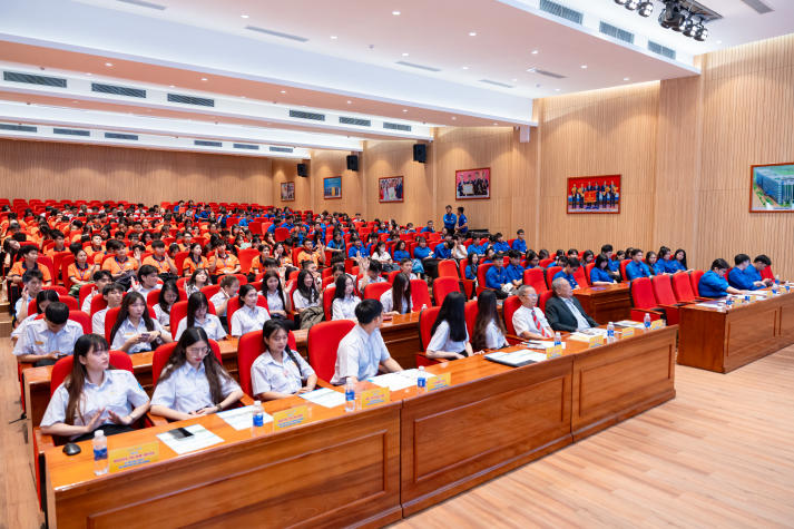 HUTECH tập huấn cán bộ Đoàn - Hội chủ chốt năm học 2025-2026, hun đúc bản lĩnh cho sinh viên 91