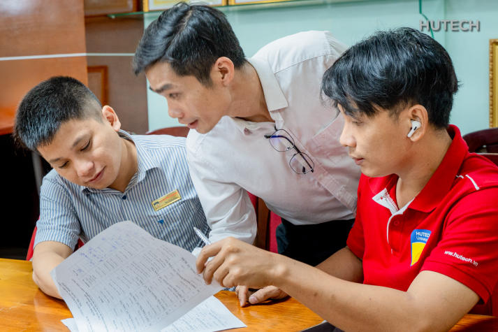 Thầy cô HUTECH lên đường thực hiện nhiệm vụ kiểm tra công tác coi thi tốt nghiệp THPT năm 2025 tại Bà Rịa - Vũng Tàu 34