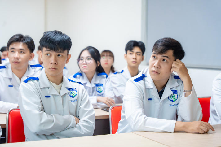 Sinh viên Điều dưỡng - Kỹ thuật y học sẵn sàng bước vào học kỳ bệnh viện 51