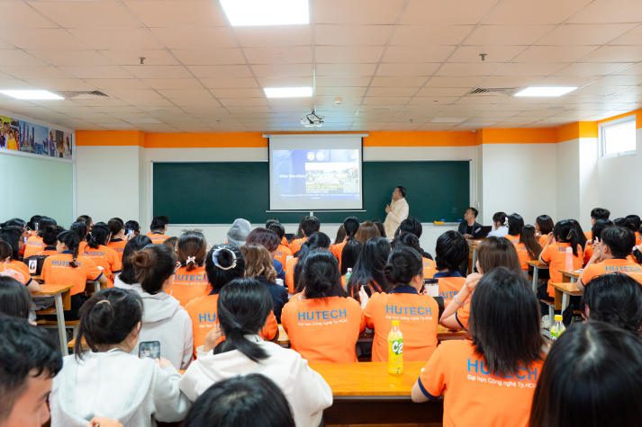 HUTECH students expand creative thinking and global connections through a workshop series with Philippine speakers 37