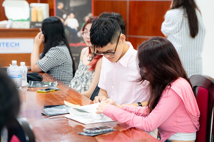 Cuộc thi “From Vietnam With Love” chính thức phát động, sinh viên Thiết kế thời trang HUTECH có cơ hội thể hiện tài năng 72