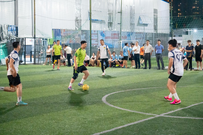[Hội thao CB-GV-NV 2026] Bóng đá nam nóng ngay lượt trận mở màn 68