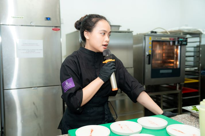 HUTECH-ers “mở rộng vị giác” cùng các đầu bếp đẳng cấp MasterChef tại Classic Fine Foods Việt Nam 91