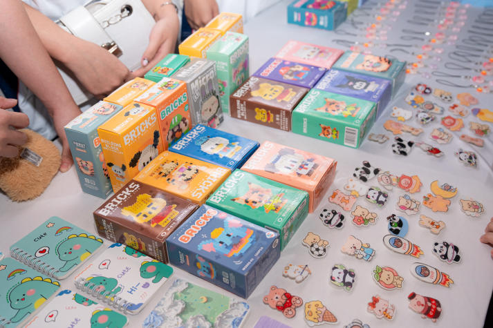 Sinh viên Khoa Thú y và hành trình thắp sáng “Vầng trăng tuổi thơ” 2025 21