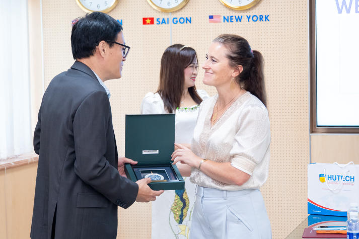 Mở rộng chương trình chuyển tiếp quốc tế giữa HUTECH và University of Auckland (New Zealand) 61