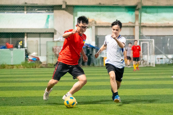 [Hội thao CB-GV-NV 2026] Mưa bàn thắng tại Thanh Đa, đường đua Bóng đá nam vòng bảng tăng nhiệt 54