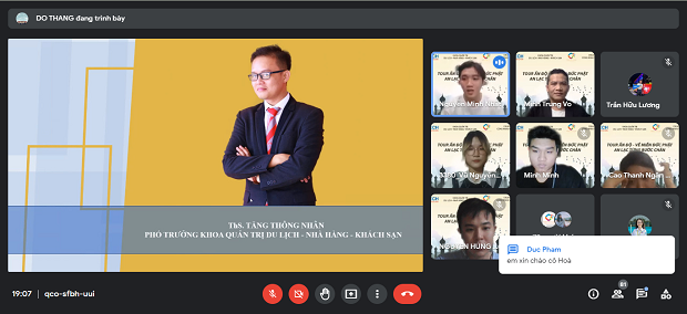 Cuộc hành hương kỳ diệu về Ấn Độ - miền đất Phật của sinh viên HUTECH 19