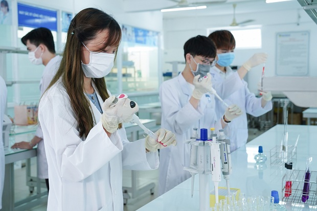 HUTECH nhận hồ sơ đăng ký xét tuyển học bạ đợt 7 đến 20/8: Từ 18 - 24 điểm 35