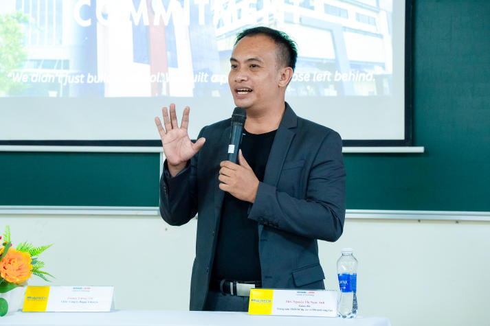 HUTECH students expand creative thinking and global connections through a workshop series with Philippine speakers 34