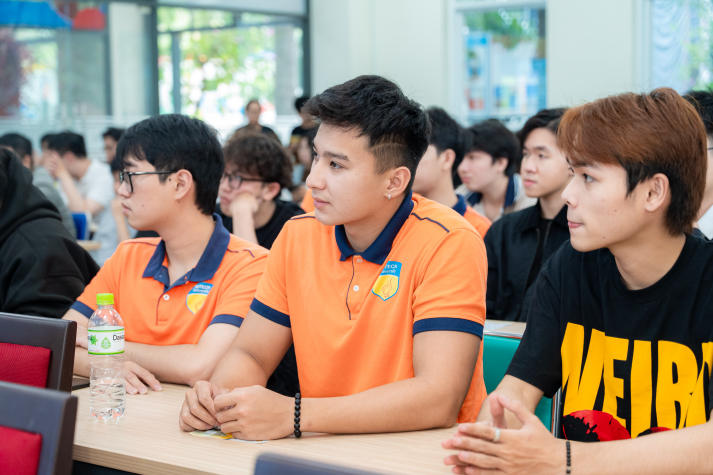 ​Fullstack đến Cloud & DevOps: Giải mã lộ trình nghề nghiệp thời AI cho sinh viên Công nghệ thông tin 40