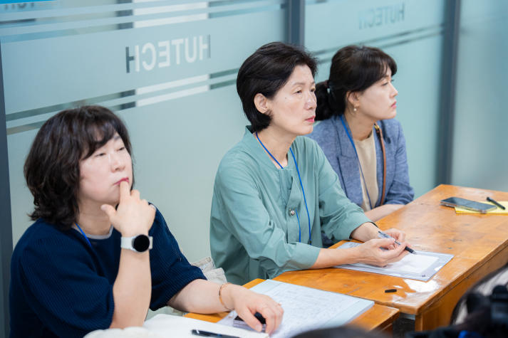 HUTECH welcomes internship students from Korea Cyber University 61