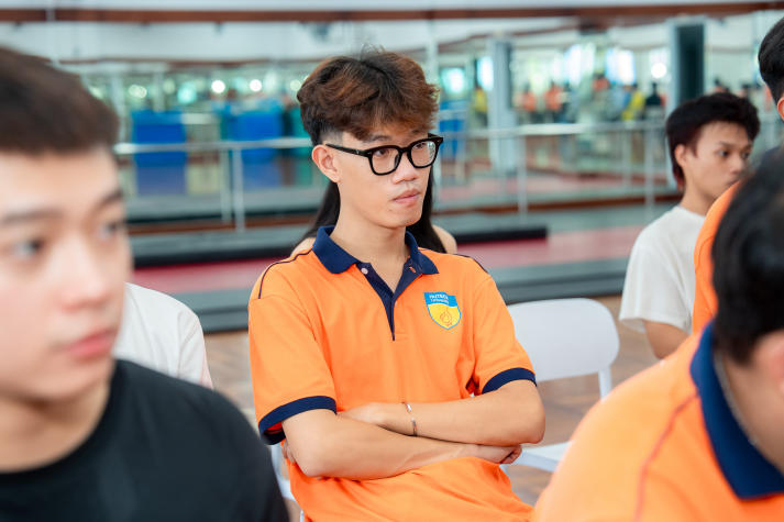 Sinh viên Quản lý thể dục thể thao khám phá truyền thông thể thao thời đại số 46