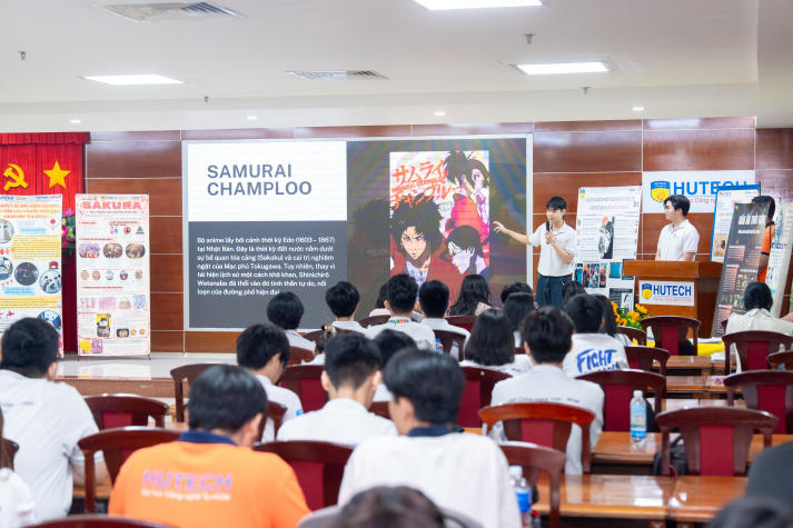 Sinh viên VJIT giải mã sắc màu văn hóa Nhật Bản qua ngôn ngữ poster 63