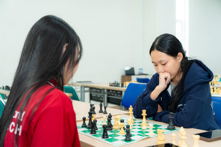 [HUTECH Games 2026]: Bùng nổ trí tuệ và tốc độ tại ngày thi đấu Cờ vua, Cờ tướng và Cầu lông 36