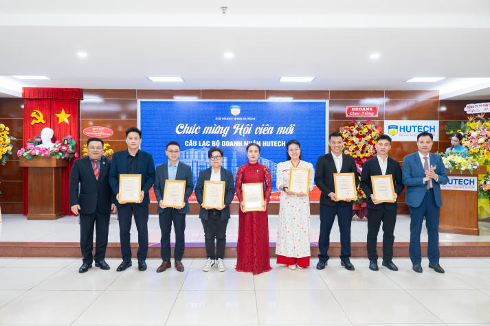 [Video] HUTECH Business Connect: Bàn chiến lược phát triển doanh nghiệp bền vững, phát động học bổng tiếp sức sinh viên 102