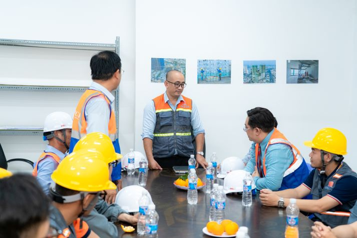 Sinh viên Khoa Xây dựng học nghề từ thực tế công trình 69