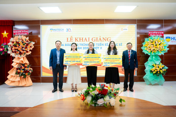 [Video] HUTECH chào đón thế hệ học viên cao học, nghiên cứu sinh đợt 2, năm 2025: Vững bước trên con đường tri thức và sáng tạo 58