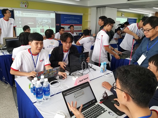 Sinh viên HUTECH đạt 02 giải tại cuộc thi “Sinh viên với An toàn thông tin ASEAN 2019” khu vực phía Nam 24