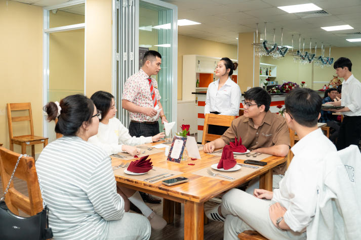 December Harmony - Khi đồ án tốt nghiệp trở thành trải nghiệm ẩm thực trọn vẹn 32