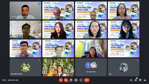 Khoa Quản trị kinh doanh HUTECH chào Tân Sinh viên với những bí quyết trau dồi bản thân hiệu quả 144