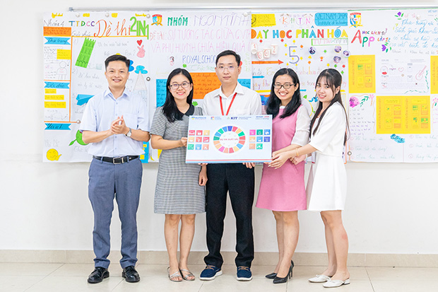 Viện Công nghệ Việt - Nhật (VJIT) tập huấn “Đổi mới sáng tạo trong giảng dạy” cho giáo viên Royal School 104