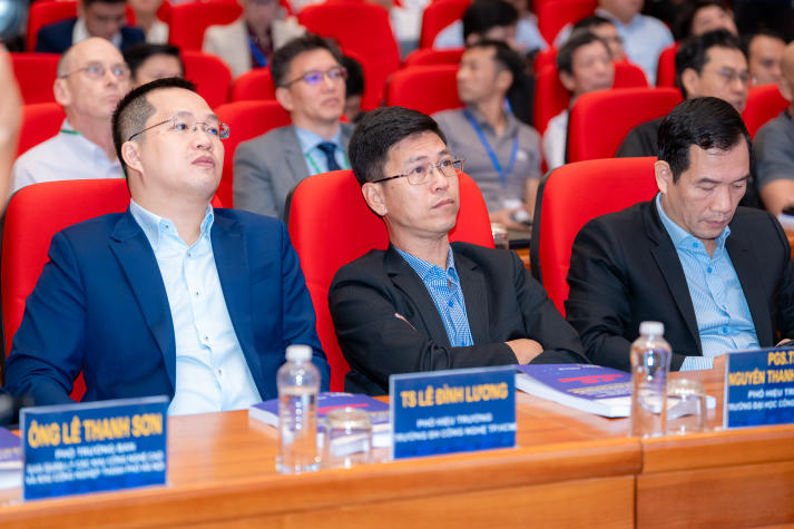 HUTECH cùng SHTP kiến tạo hệ sinh thái công nghệ chiến lược thúc đẩy chuyển đổi kép số - xanh 126