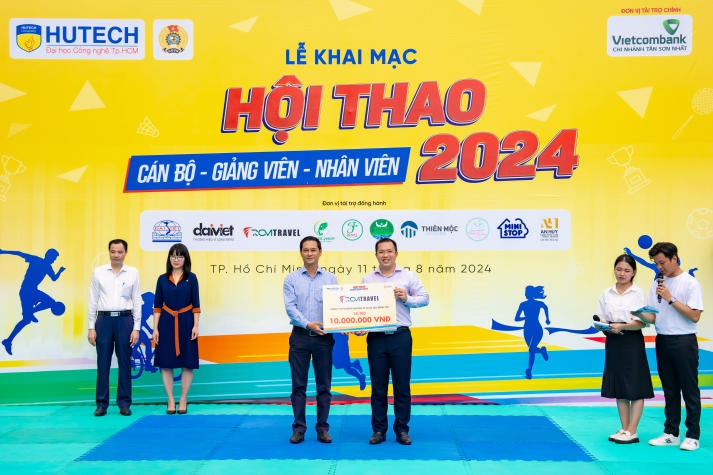 [Video] Sôi sục nhiệt huyết thể thao, tràn đầy tinh thần vui khỏe tại khai mạc Hội thao CB-GV-NV HUTECH năm 2024 91