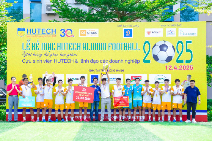[Video] An Phú Khang FC đăng quang HUTECH Alumni Football 2025, khép lại mùa giải thành công rực rỡ 52