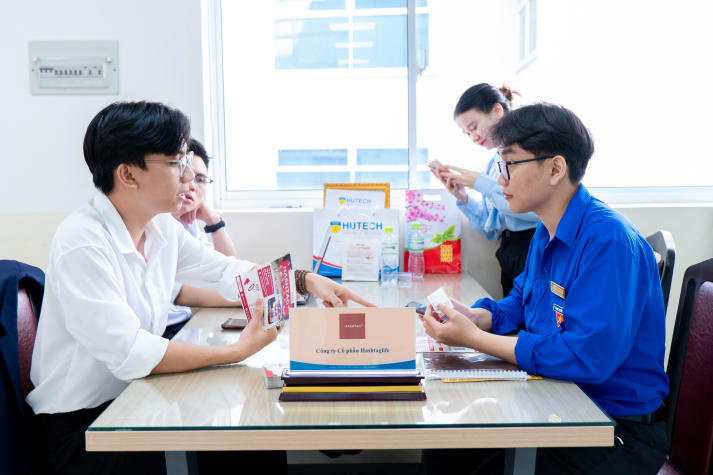 Hơn 1.400 cơ hội việc làm Tết mở lối phát triển nghề nghiệp cho HUTECH-ers 12